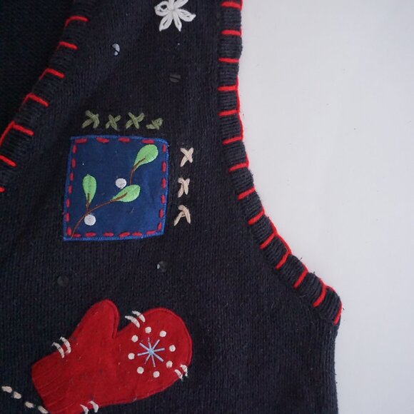 Vintage Basic Editions Black Knit Vest Winter Festive Holiday Cabincore Vest M - Picture 8 of 9